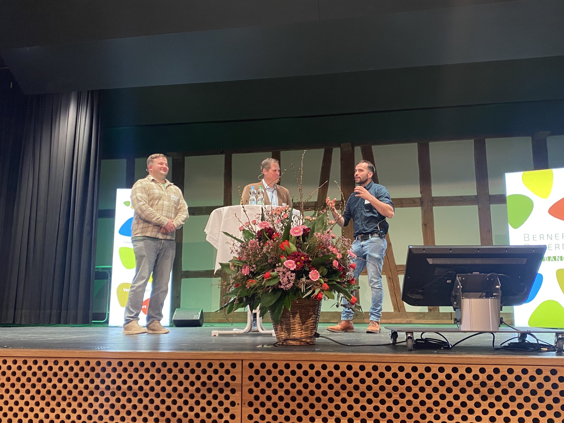 20260109 Podiums Diskussion Berner Bauernverband Vielfalt Berner Landwirtschaft Agrarpolitik Podcast Andreas Wyss Fabian Feissli Niklaus Walker Ewi